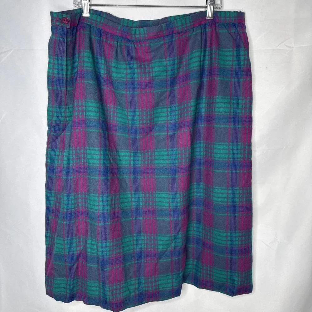 Vintage Pendleton Green Pink Tartan Wool Skirt Plaid Size 36 US 20 USA Preppy
